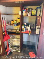 MaxSold Auction: Cleaning Tools & Storage Basket with Wire Pull-Out Baskets - Toronto (Ontario, Canada) PARTNER MANAGED Estate Sale Online Auction - Cortleigh Boulevard 