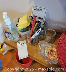 MaxSold Auction:  Home Decor and Sunbeam Humidifier - Toronto (Ontario, Canada) PARTNER MANAGED Estate Sale Online Auction - Cortleigh Boulevard 