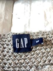 MaxSold Auction: Ladies Sweaters  - Toronto (Ontario, Canada) PARTNER MANAGED Estate Sale Online Auction - Cortleigh Boulevard 