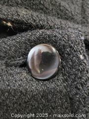 MaxSold Auction: Ladies wool coats - Toronto (Ontario, Canada) PARTNER MANAGED Estate Sale Online Auction - Cortleigh Boulevard 