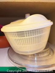 MaxSold Auction: Mixed Kitchenware  - Toronto (Ontario, Canada) PARTNER MANAGED Estate Sale Online Auction - Cortleigh Boulevard 