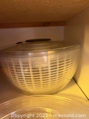 MaxSold Auction: Mixed Kitchenware  - Toronto (Ontario, Canada) PARTNER MANAGED Estate Sale Online Auction - Cortleigh Boulevard 