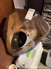 MaxSold Auction: Pet Supplies - Toronto (Ontario, Canada) PARTNER MANAGED Estate Sale Online Auction - Cortleigh Boulevard 