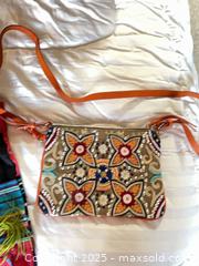 MaxSold Auction: Purses Plus - Toronto (Ontario, Canada) PARTNER MANAGED Estate Sale Online Auction - Cortleigh Boulevard 