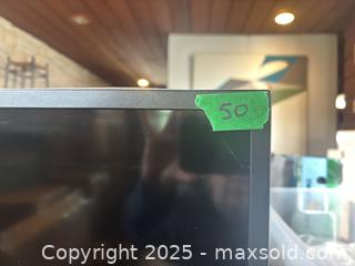 MaxSold Auction: Toshiba  50LF621C21 50-inch TV and Stand  - Toronto (Ontario, Canada) PARTNER MANAGED Estate Sale Online Auction - Cortleigh Boulevard 