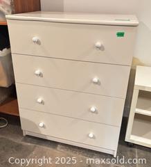 MaxSold Auction: White 4-Drawer Particleboard Dresser - Toronto (Ontario, Canada) PARTNER MANAGED Estate Sale Online Auction - Cortleigh Boulevard 