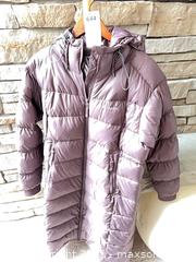 MaxSold Auction: Women's Columbia Coat - Toronto (Ontario, Canada) PARTNER MANAGED Estate Sale Online Auction - Cortleigh Boulevard 