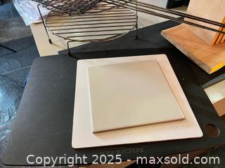 MaxSold Auction: Wüsthof Cutting Utensil Block with Boxed Steak Cutters & Grill Racks - Toronto (Ontario, Canada) PARTNER MANAGED Estate Sale Online Auction - Cortleigh Boulevard 