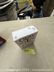 MaxSold Auction: OLAY SUPER SERUM. NIB. - Hamilton (Ontario, Canada) SELLER MANAGED Estate Sale Online Auction - St. Clair Avenue