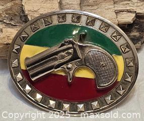 MaxSold Auction: Belt buckle  - Toronto (Ontario, Canada) SELLER MANAGED Commercial Liquidation Online Auction - Revlis Crescent