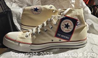 MaxSold Auction: Converse Chuck Taylor hi - Toronto (Ontario, Canada) SELLER MANAGED Commercial Liquidation Online Auction - Revlis Crescent