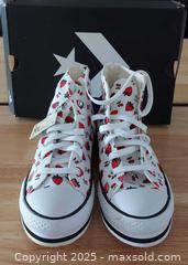 MaxSold Auction: Converse platform  - Toronto (Ontario, Canada) SELLER MANAGED Commercial Liquidation Online Auction - Revlis Crescent