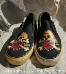 MaxSold Auction: Converse ( Sailor Jerry) - Toronto (Ontario, Canada) SELLER MANAGED Commercial Liquidation Online Auction - Revlis Crescent