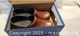 MaxSold Auction: Dansko shoes  - Toronto (Ontario, Canada) SELLER MANAGED Commercial Liquidation Online Auction - Revlis Crescent