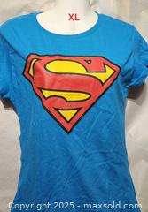 MaxSold Auction: Girls t shirt ( XL) - Toronto (Ontario, Canada) SELLER MANAGED Commercial Liquidation Online Auction - Revlis Crescent