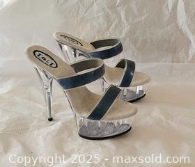 MaxSold Auction: High heels platform shoes  - Toronto (Ontario, Canada) SELLER MANAGED Commercial Liquidation Online Auction - Revlis Crescent