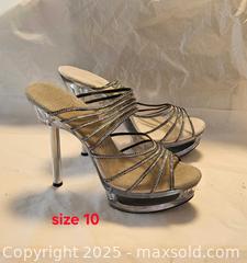 MaxSold Auction: High heels platform size 10  - Toronto (Ontario, Canada) SELLER MANAGED Commercial Liquidation Online Auction - Revlis Crescent
