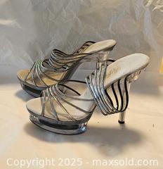 MaxSold Auction: High heels platform size 10  - Toronto (Ontario, Canada) SELLER MANAGED Commercial Liquidation Online Auction - Revlis Crescent