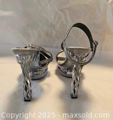 MaxSold Auction: High heels platform size 9 - Toronto (Ontario, Canada) SELLER MANAGED Commercial Liquidation Online Auction - Revlis Crescent