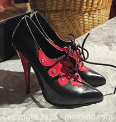 MaxSold Auction: High heels shoes  - Toronto (Ontario, Canada) SELLER MANAGED Commercial Liquidation Online Auction - Revlis Crescent
