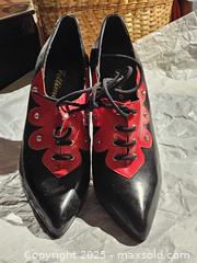 MaxSold Auction: High heels shoes  - Toronto (Ontario, Canada) SELLER MANAGED Commercial Liquidation Online Auction - Revlis Crescent