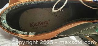 MaxSold Auction: Kids shoes  - Toronto (Ontario, Canada) SELLER MANAGED Commercial Liquidation Online Auction - Revlis Crescent