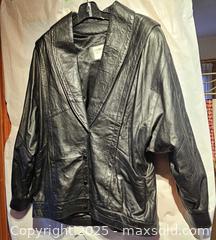 MaxSold Auction: Leather jacket    - Toronto (Ontario, Canada) SELLER MANAGED Commercial Liquidation Online Auction - Revlis Crescent