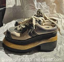 MaxSold Auction: Swear shoes  - Toronto (Ontario, Canada) SELLER MANAGED Commercial Liquidation Online Auction - Revlis Crescent