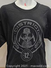 MaxSold Auction: T shirt ( L ) - Toronto (Ontario, Canada) SELLER MANAGED Commercial Liquidation Online Auction - Revlis Crescent