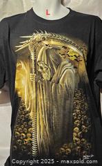 MaxSold Auction: T shirt ( L) - Toronto (Ontario, Canada) SELLER MANAGED Commercial Liquidation Online Auction - Revlis Crescent