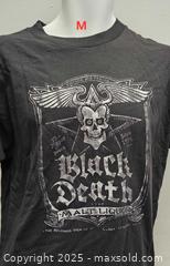 MaxSold Auction: T shirt ( M ) - Toronto (Ontario, Canada) SELLER MANAGED Commercial Liquidation Online Auction - Revlis Crescent