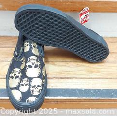 MaxSold Auction: Vans shoes  - Toronto (Ontario, Canada) SELLER MANAGED Commercial Liquidation Online Auction - Revlis Crescent