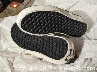 MaxSold Auction: Vans shoes ( kids) - Toronto (Ontario, Canada) SELLER MANAGED Commercial Liquidation Online Auction - Revlis Crescent