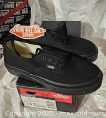 MaxSold Auction: Vans shoes ( kids) - Toronto (Ontario, Canada) SELLER MANAGED Commercial Liquidation Online Auction - Revlis Crescent