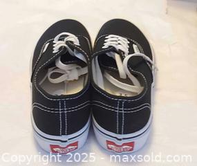 MaxSold Auction: Vans shoes ( kids size 3.5) - Toronto (Ontario, Canada) SELLER MANAGED Commercial Liquidation Online Auction - Revlis Crescent