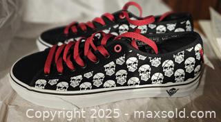 MaxSold Auction: Vans skull  shoe  - Toronto (Ontario, Canada) SELLER MANAGED Commercial Liquidation Online Auction - Revlis Crescent