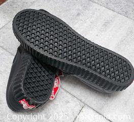 MaxSold Auction: Vans slip on shoes  - Toronto (Ontario, Canada) SELLER MANAGED Commercial Liquidation Online Auction - Revlis Crescent