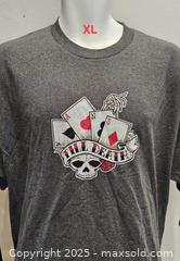 MaxSold Auction: Vans t shirt (XL) - Toronto (Ontario, Canada) SELLER MANAGED Commercial Liquidation Online Auction - Revlis Crescent