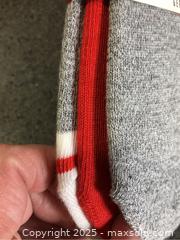 MaxSold Auction: 2/packs Ladies No Show Socks - Hamilton (Ontario, Canada) SELLER MANAGED Downsizing Online Auction - Moffat Road