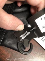 MaxSold Auction: Auclair Women’s Leather Gloves Sz 7.5 - Hamilton (Ontario, Canada) SELLER MANAGED Downsizing Online Auction - Moffat Road