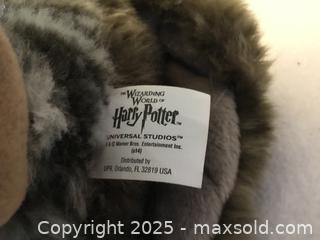 MaxSold Auction: Harry Potter Owl - Hamilton (Ontario, Canada) SELLER MANAGED Downsizing Online Auction - Moffat Road