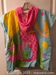 MaxSold Auction: Kids Hoodie Mermaid Bath Towel Small - Hamilton (Ontario, Canada) SELLER MANAGED Downsizing Online Auction - Moffat Road