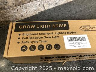 MaxSold Auction: LED Grow Light Strip - Hamilton (Ontario, Canada) SELLER MANAGED Downsizing Online Auction - Moffat Road