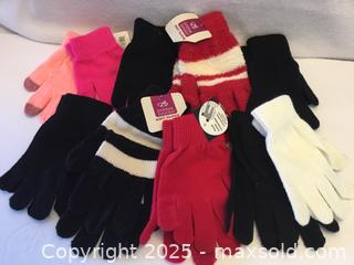 MaxSold Auction: Lot/10 Prs of Assorted Children’s Mitts - Hamilton (Ontario, Canada) SELLER MANAGED Downsizing Online Auction - Moffat Road