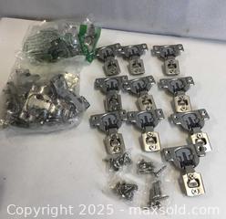 MaxSold Auction: Lot/25 Cabinet Hinges - Hamilton (Ontario, Canada) SELLER MANAGED Downsizing Online Auction - Moffat Road