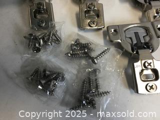 MaxSold Auction: Lot/25 Cabinet Hinges - Hamilton (Ontario, Canada) SELLER MANAGED Downsizing Online Auction - Moffat Road