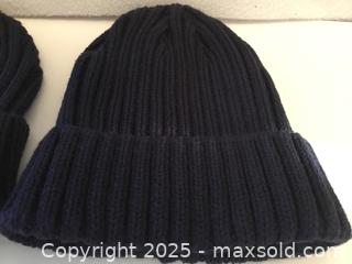 MaxSold Auction: Lot/2 Adult Ribbed Knit Winter Hats - Hamilton (Ontario, Canada) SELLER MANAGED Downsizing Online Auction - Moffat Road