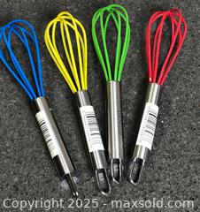 MaxSold Auction: Lot/4 Mini Kitchen Whisks - Hamilton (Ontario, Canada) SELLER MANAGED Downsizing Online Auction - Moffat Road