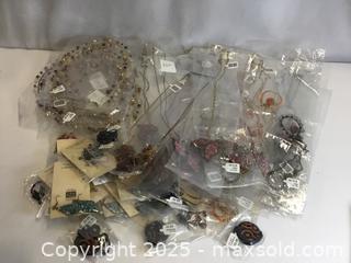 MaxSold Auction: Lot/75pcs Assorted Jewelry - Hamilton (Ontario, Canada) SELLER MANAGED Downsizing Online Auction - Moffat Road