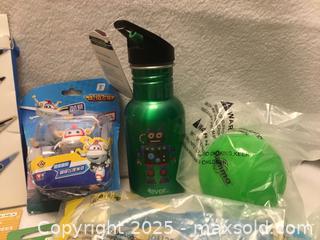 MaxSold Auction: Lot Of Assorted Kids Fun Stuff - Hamilton (Ontario, Canada) SELLER MANAGED Downsizing Online Auction - Moffat Road